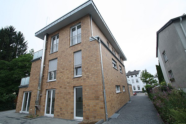 Mehrfamilienhaus