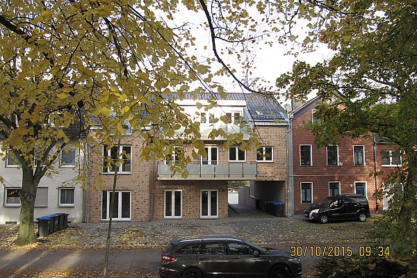 Mehrfamilienhaus