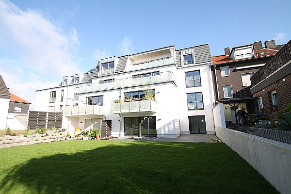 Mehrfamilienhaus